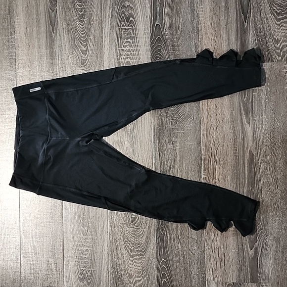 🦇 RBX Bow Tie Cut Out Black Leggings 🦇 - Picture 1 of 5